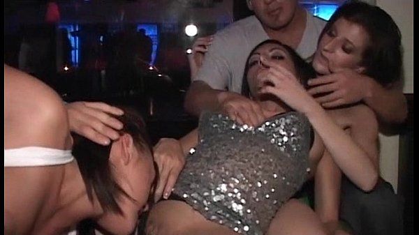 Gummy B. reccomend Bar club lesbian night