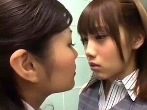 Winter reccomend teens lesbiennes japonaises