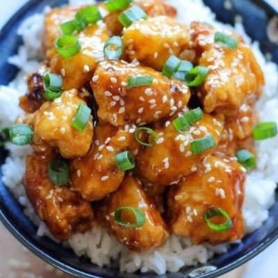 Sneak reccomend Asian chinese food