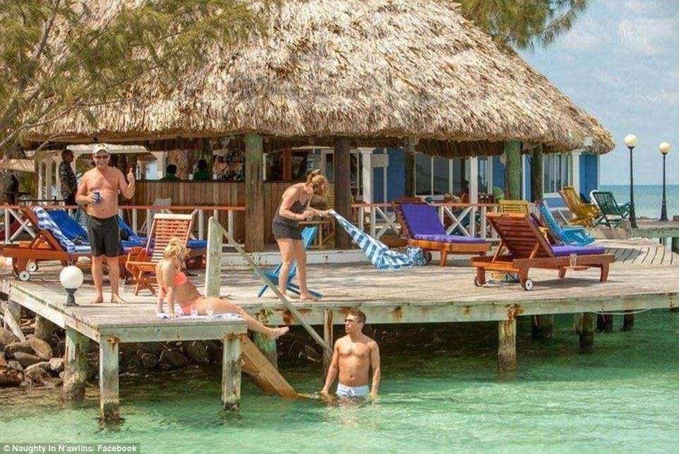 best of Resorts Belize nudist