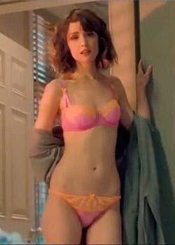 Pics naked rose byrne 52 Sexy