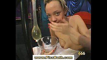 Babe swallowing piss