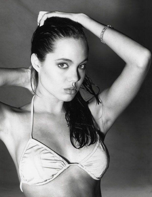 Tailgate reccomend Angelina Jolie Bikini Pics Naked Pictures 2018