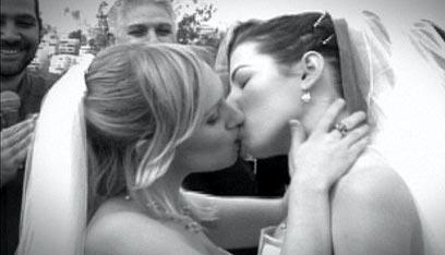 Kiss lesbian party video wedding
