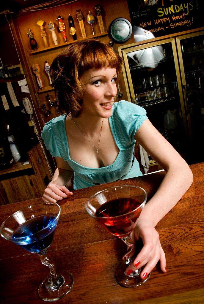 Lele reccomend Redhead martini bar