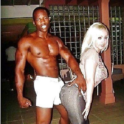 Bodybuilding interracial sex