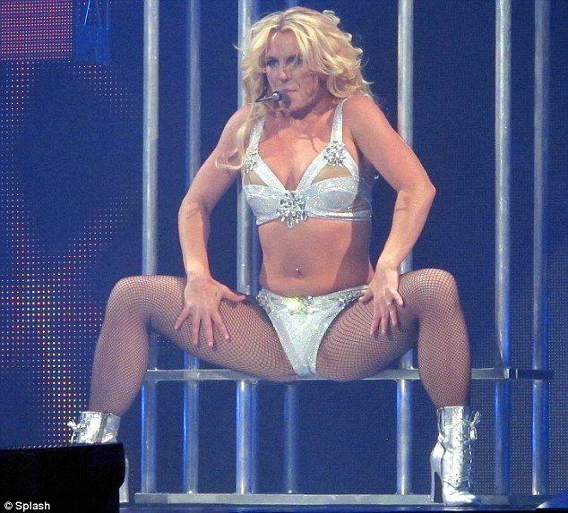 Orbit reccomend Britney spears bikini in concert